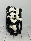Warner Bros Studio Store Pepe Le Pew And Penelope Resin Statue 1999