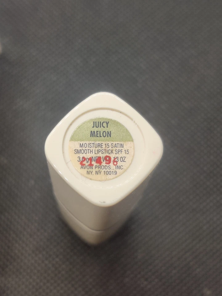 AVON Moisture 15  Satin Smooth  Lipstick Juicy Melon SPF15  NEW - Image 4 of 4