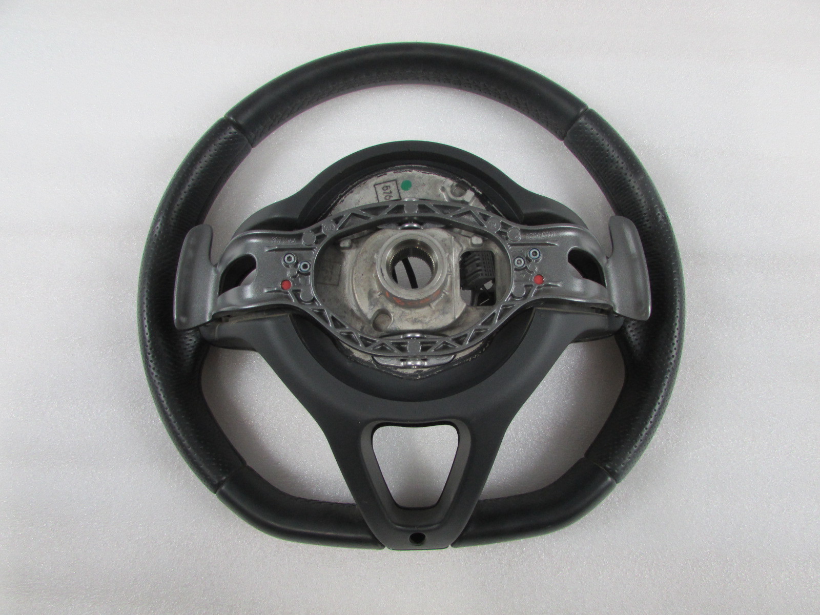 McLaren MP4-12C, Steering Wheel w/ Paddles Carbon Fiber/Black Used P/N 11N2228CP