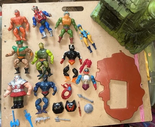 Masters of the Universe Lot of  10 Vintage Castle GraySkull Back  Action Figures