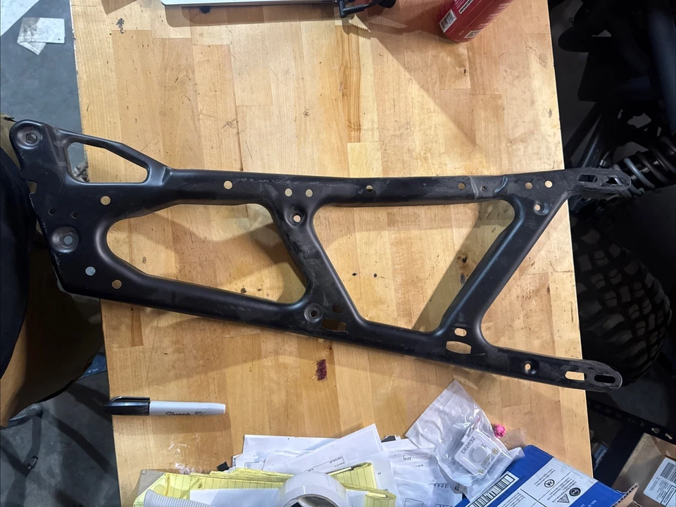 Marco de puerta delantera izquierda del lado del conductor Polaris RZR 1000 XP XP4 2014-2023 5257930-458 Foto 2 de 4