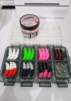 Auswahl neuer 37mm Harmony Baits Larva Apod, 1g Jigs und neuer Meiho Box UVP 15£