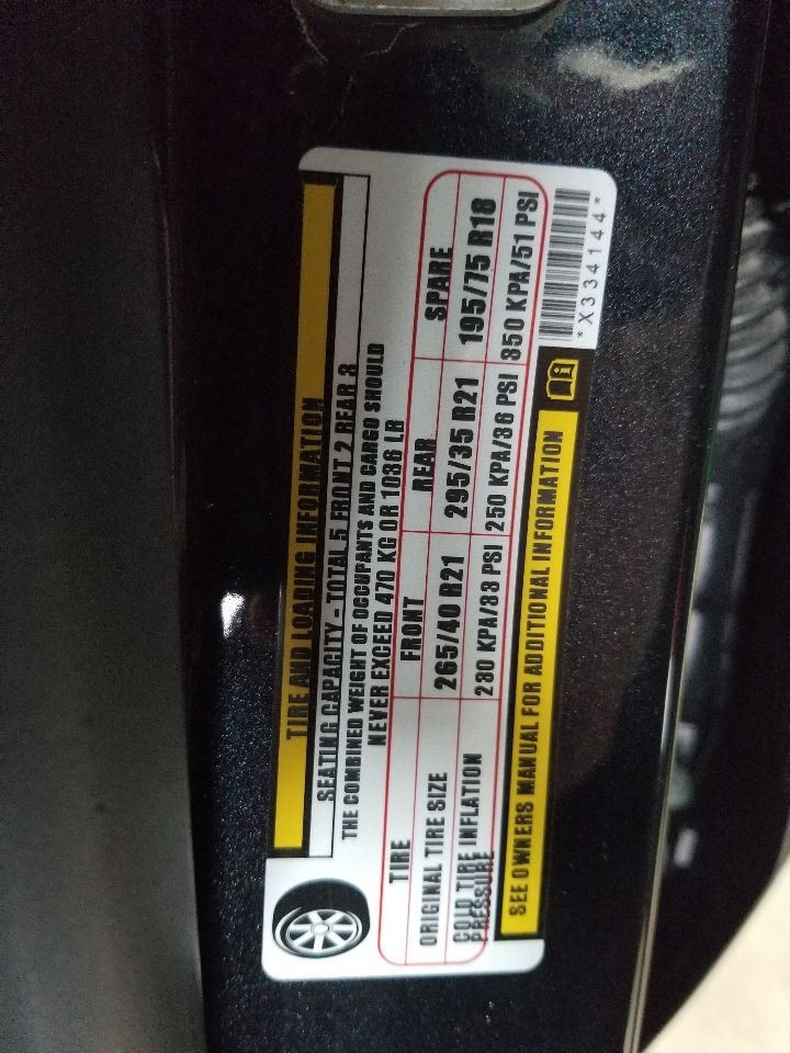 Maserati Levante RIGHT Fender