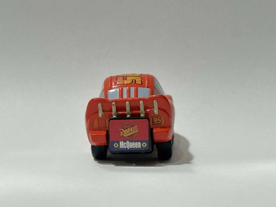 Coches Choro Q Lightning McQueen Penny Racer Pull Back Takara Disney Pixar sin caja Foto 4 de 4
