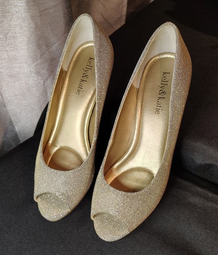 Kelly & Katie Silver/Gold Sparkle Metallic Peep Toe Pumps Size 7.5
