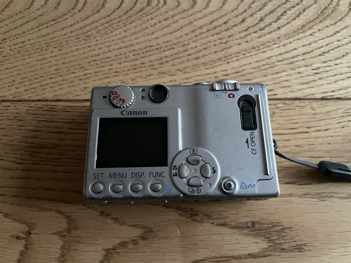 Vintage Canon PowerShot S500 Silver 5MP 3x Optical Zoom Digital 