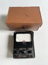 EICO Model 565 Analog Volt Ohms Multimeter AC DC Meter With Case Untested
