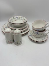14 Piece Johnson Brothers “Summer Chintz” Dinnerware Starter Set