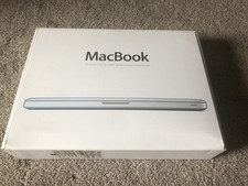 APPLE MacBook 13 inch LED Backlit A1278 2GHz 160GB SD Ram w Original Box