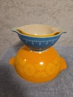 Set Of 3 Vintage Pyrex Cinderella Mixing Bowls Sunflower And Blue Snowflake