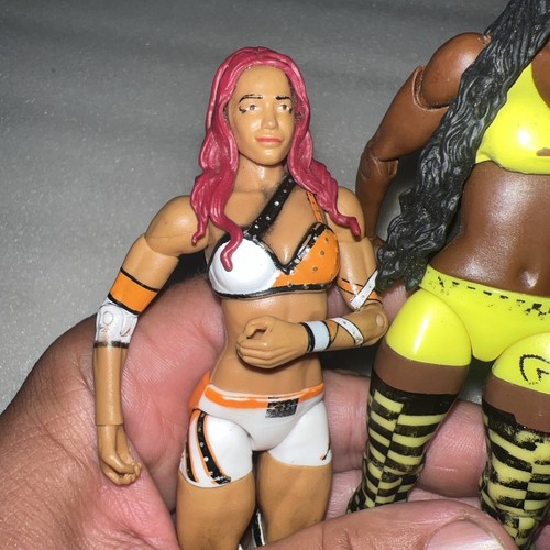 NAOMI & SASHA BANKS WWE NXT MATTEL Figure Lot Series wrestling Versus - Picture 7 of 12