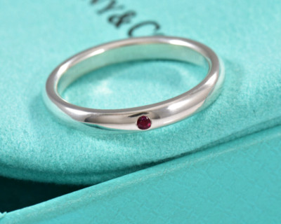 Größe 6,5 Tiffany & Co Silber Elsa Peretti roter Rubin Edelstein Vorsteckring in Box selten