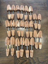 Eleven 11 Pairs Cedar Shoes Tree - Johnston and Murphy Men's