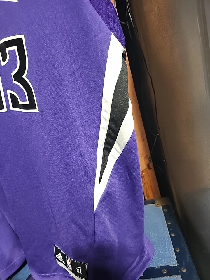 NBA 萨克拉门托国王队 #13 Tyreke Evans 阿迪达斯篮球球衣男式尺码:XL-二手 — 第 4/4 张图片
