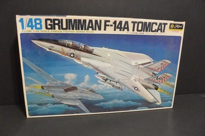 Fujimi Grumman US Navy F-14A TOMCAT  1/48 scale kit 5A29  Series 29