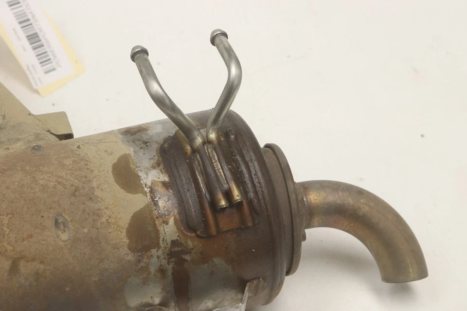 Honda Pioneer 1000-5 Deluxe 20 Muffler 18310-HL4-F00 51428 Foto 2 de 4