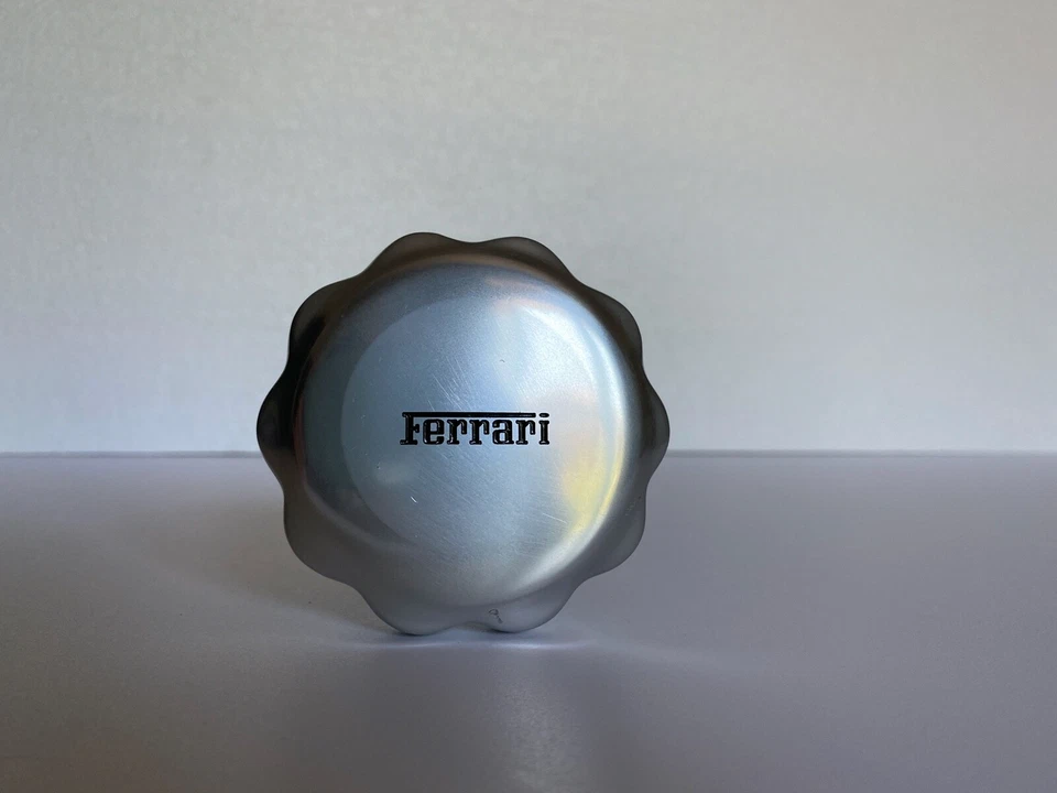 Ferrari astina nivel varilla tapa aceite tapa aceite Foto 4 de 4