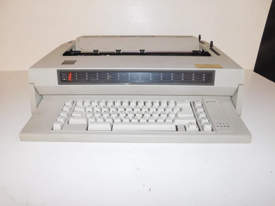 IBM WHEELWRITER 3 TYPEWRITER (TPS76) - Image 2 of 4