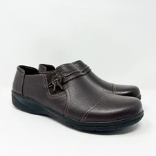Clarks Cheyn Madi Womens Slip-on Shoes 9.5W Brown Leather Minimalist Comfort