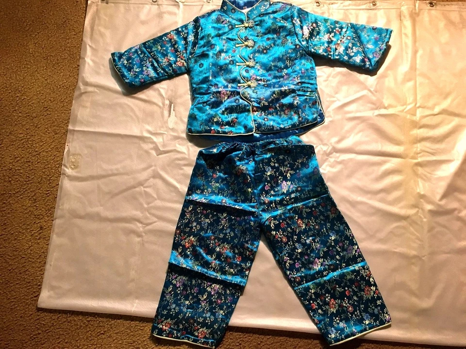 Niñas pequeñas y jóvenes tradicionales asiáticas bordadas chaquetas traje con pantalón b-456 Foto 2 de 4