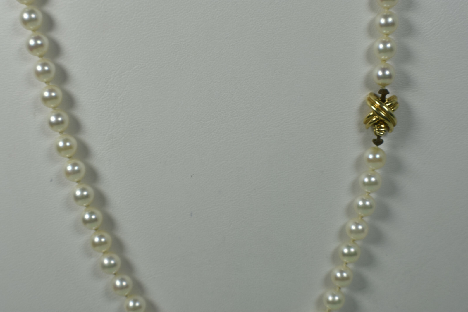 Tiffany & Co Akoya Pearl 18K Yellow Gold Signature X 18" Necklace w ...
