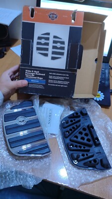 Harley-Davidson 50713-04 Skull Passenger Footboard Inserts Willie