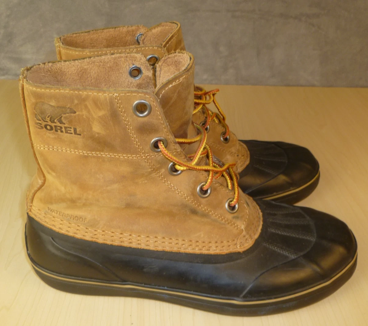 Sorel Duck Snow Boots Mens 10.5 Cheyanne Metro Lace Up Faux Fur Lined Waterproof