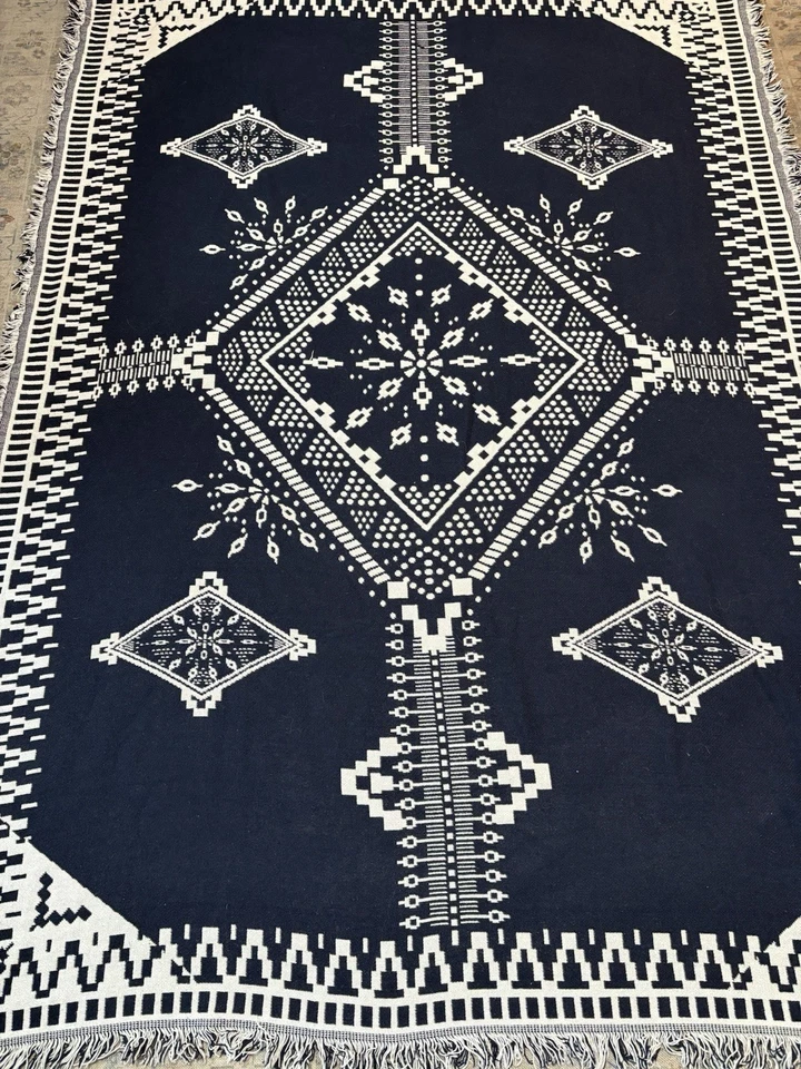 Manta reversible tribal azteca bohemia azul oscuro blanco flecos 48x64 Foto 2 de 4