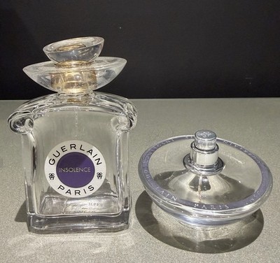 2 LEERE Guerlain Insolence Paris Glas Parfüm Flaschen Sammlerstück Display Requisite