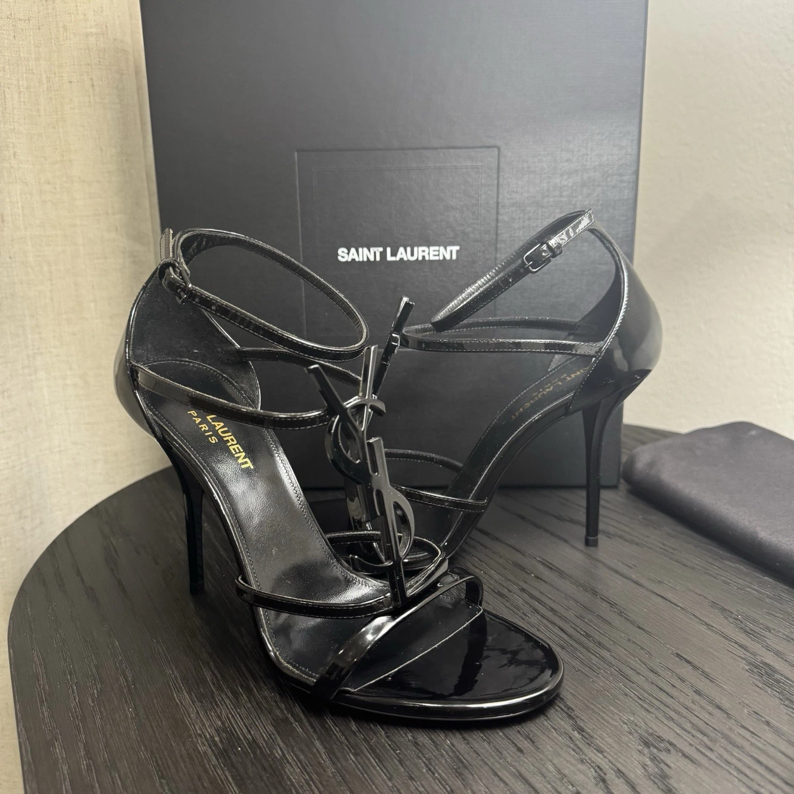 Saint Laurent — Saint Laurent YSL Cassandra 100 Sandals Patent Black 39