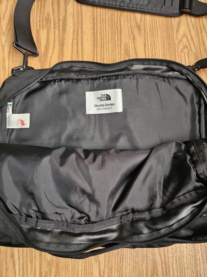Bolso Mensajero The North Face Shuttle Series Pack Project Negro Excelente Estado Foto 4 de 4