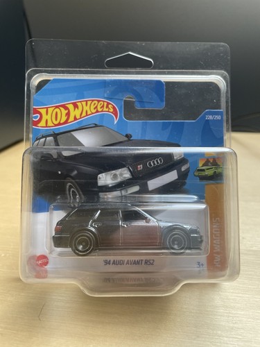 Audi RS2 STH Hot Wheels - Zdjęcie 2 z 3