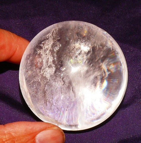 Bergkristall, Kugel + Standring, Brasilien, D=64mm 359,9g - Afbeelding 2 van 8