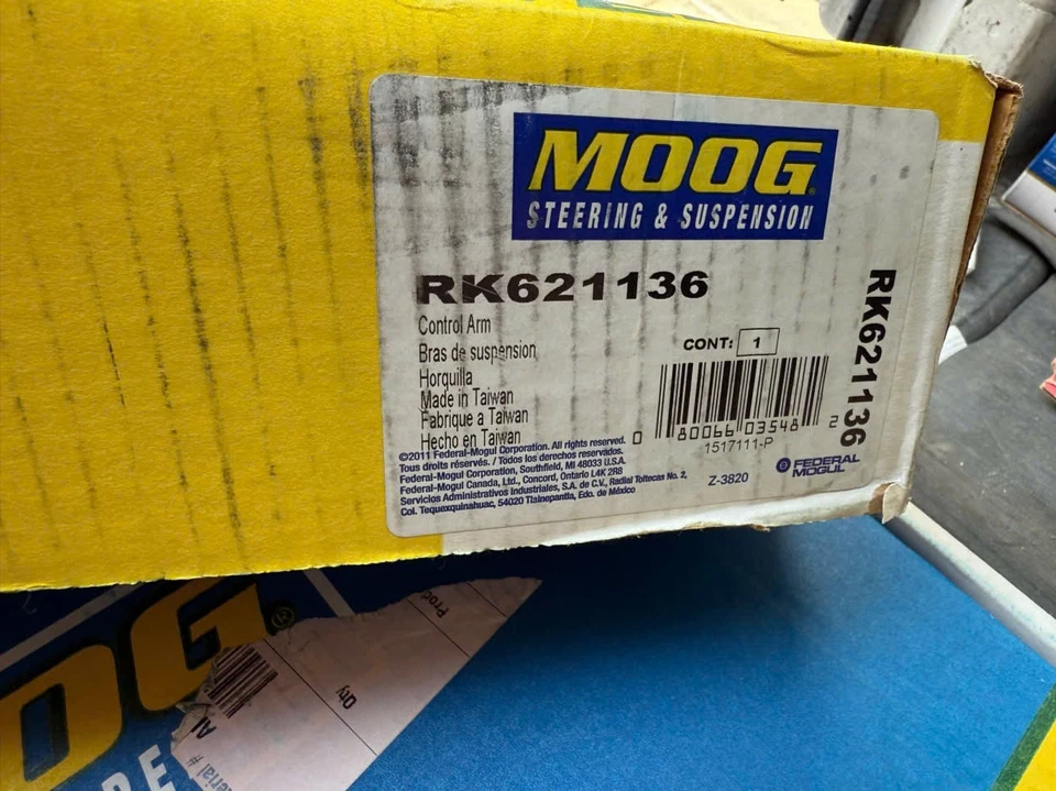 Brazo de control Moog RK621136 pasajero delantero lado derecho inferior para Chevy Hand Vue Foto 3 de 3