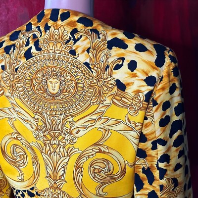 GIANNI VERSACE ISTANTE cropped jacket Gold Vanitas & Animal print