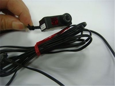 1 Pcs Used Keyence Sensor LV-H32 ( LVH32 ) la