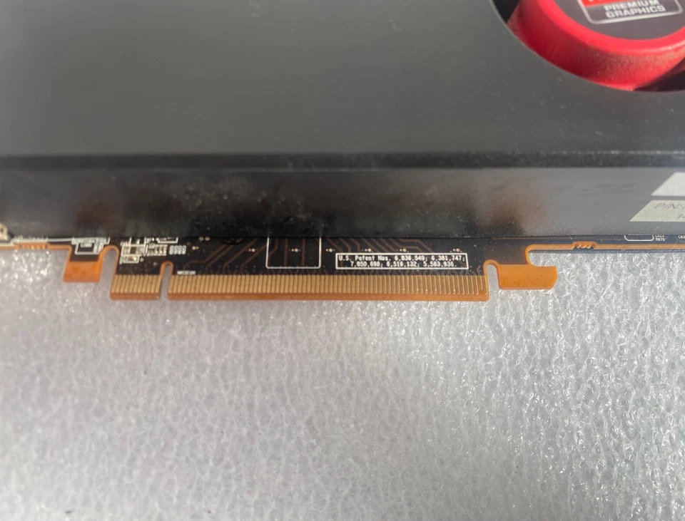 Tarjeta de gráficos ATI AMD Radeon HD 5770 1 GB GDDR5 ATI-102-C01002 (B) doble ranura Foto 2 de 4