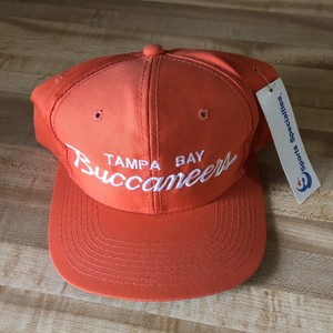 tampa bay buccaneers snapback