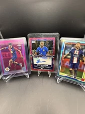 Soccer Mystery Box -40 Cards: 1 AUTO, 4 Numbered Cards, 5 RC’s, 10 soccer STARS!