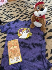 Buc-ees Lot. Youth medium intensity, T-shirt stuffed animal,stickers 4147