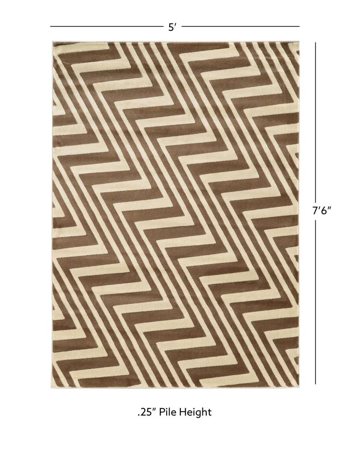 Linon Roma Zigzag Power Loomed Polypropylene 5'x7' Rug in Ivory - Image 4 of 4