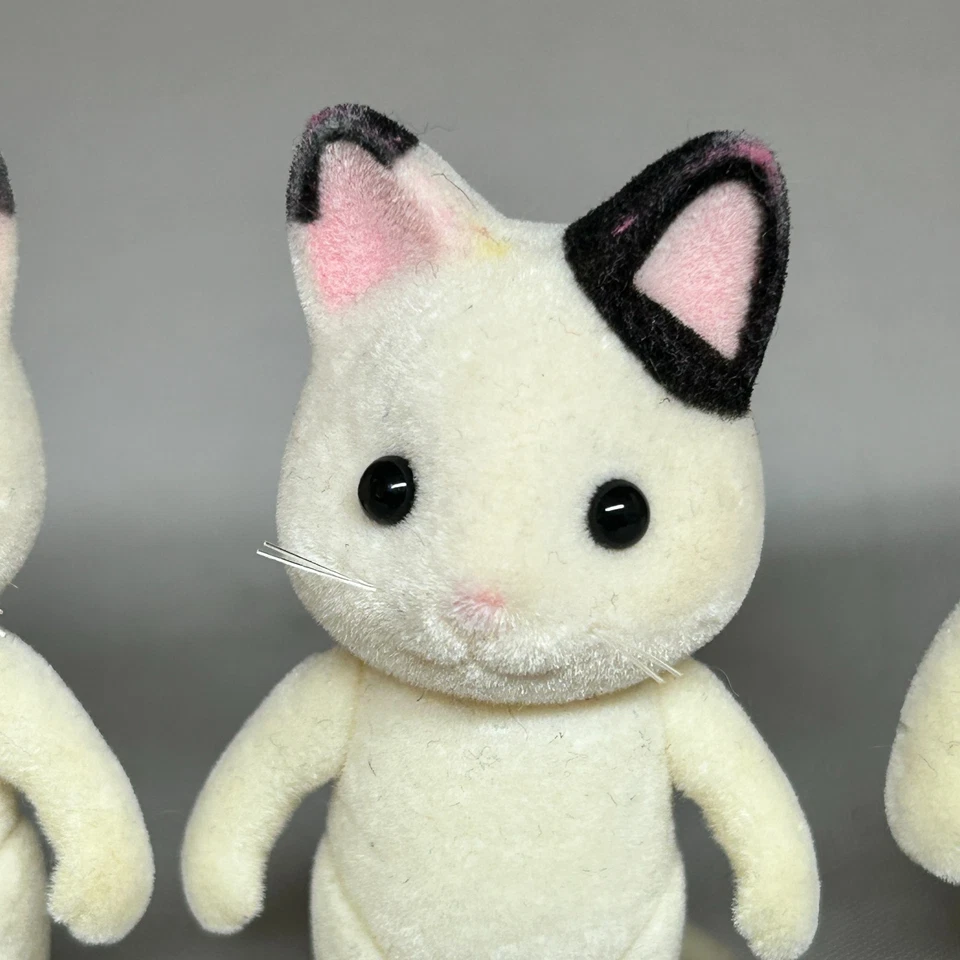 Sylvanian Families Tuxedo Cat Family x 4 Cat Animal Toy Figures *No Outfits* - Image 4 of 4