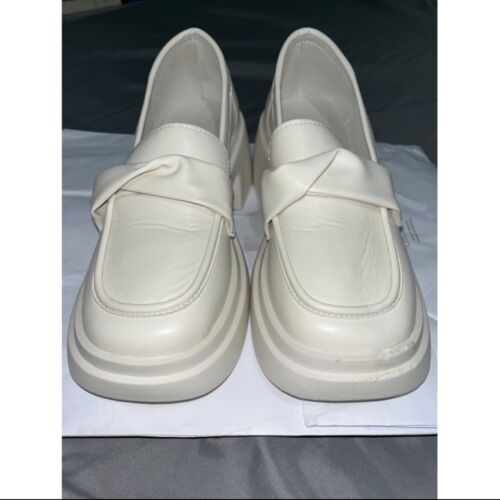 Yoto Lolita JK Loafers Beige Size 40 - Picture 1 of 6
