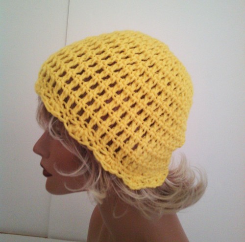 BRIGHT YELLOW FLOWER BEANIE CAP HAT HAND CROCHET BERET SKULL CAP CLOCHE - Picture 6 of 6