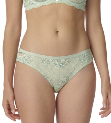 Triumph Amourette Charm Brazilian 01 Damen Slips mit Spitze verschiedene Farben