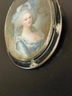 miniature portrait brooch depicting a royal lady in a blue dress Vintage victori — photo 3