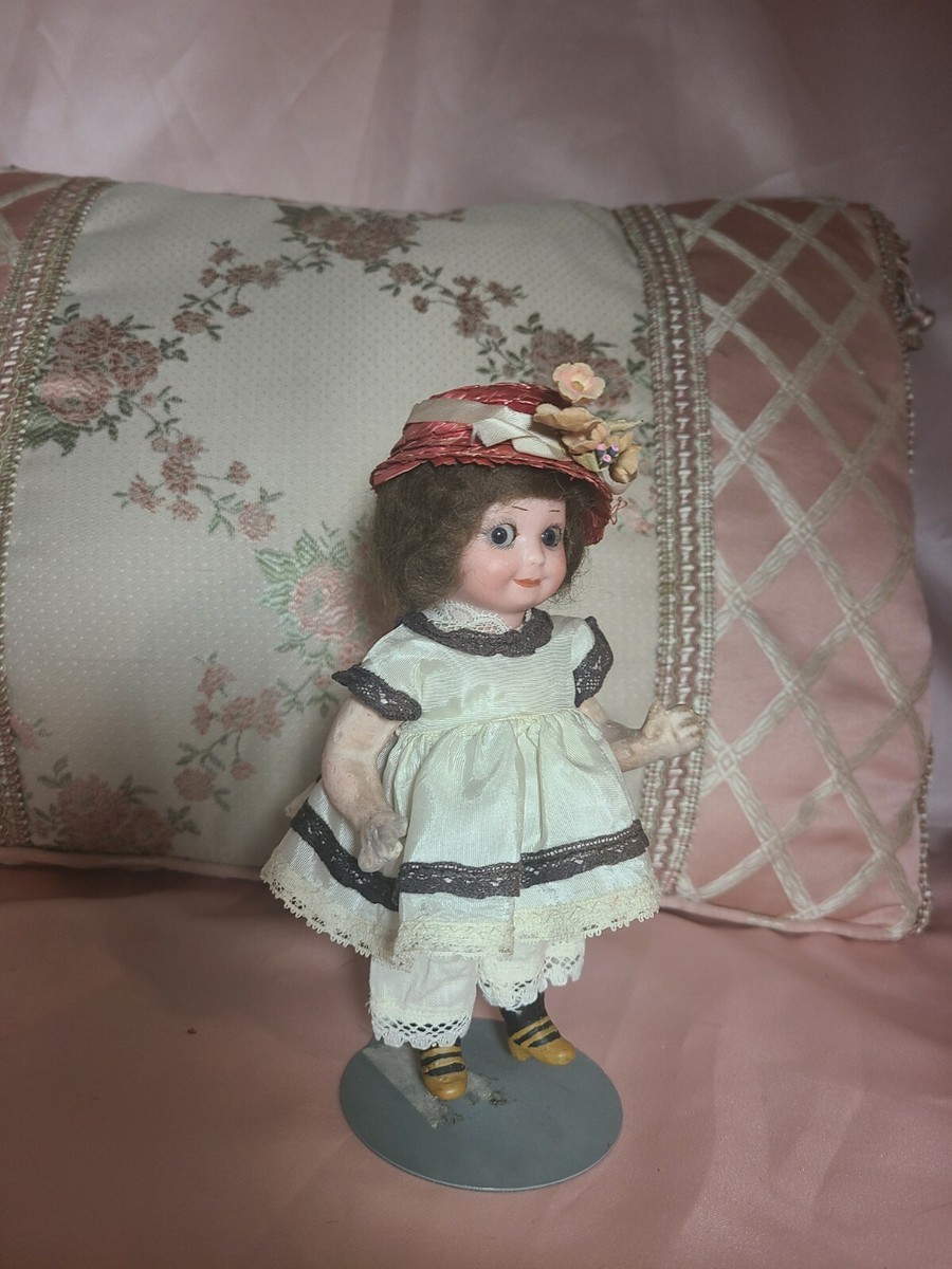 Adorable Googly 7