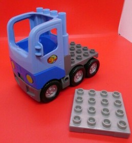 LEGO DUPLO 5609 TRUCK AND SILVER PANEL PIECE- SEE PICS-