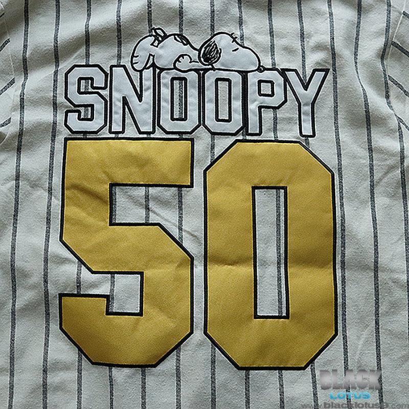 NEW Peanuts Snoopy Pinstripe Baseball Jersey size Medium 50 NEW Peanuts Snoopy Pinstripe Baseball Jersey size Medium 50