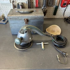 Vintage Craftsman Electric Buffer Sander Model 207.2561 w/ Case